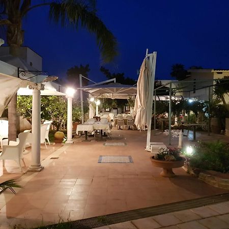 圣维托罗卡波Federico Re公寓式酒店 外观 照片